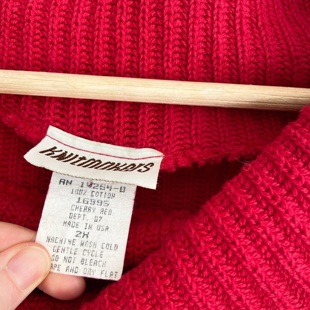 Cozy Red Chunky Turtleneck Knit Sweater - Picture 5 of 6